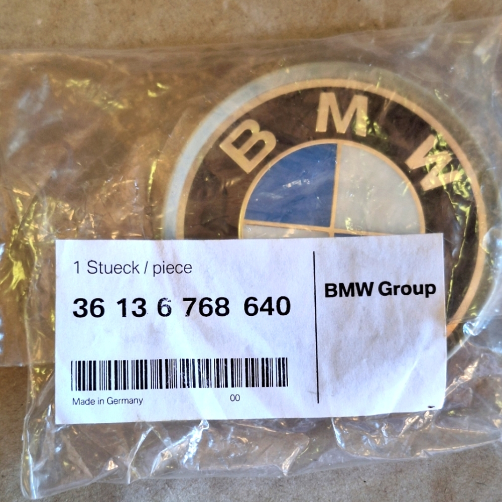 NWT BMW Hubcap Insert!
